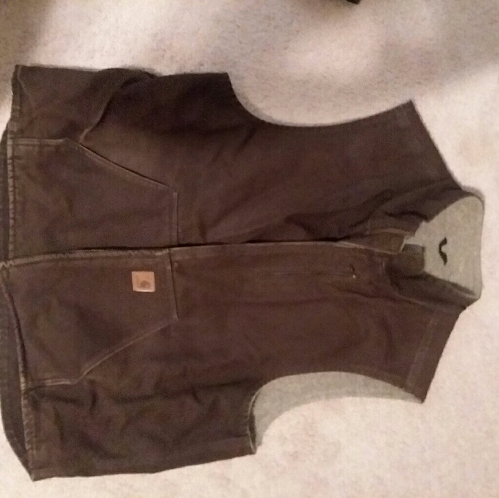 Men's carhart vest large